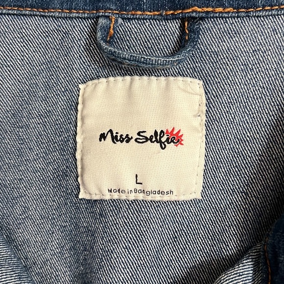 Miss Selfie Waist Button Front Denim Jean Jacket Size: Large (L) - Picture 5 of 11